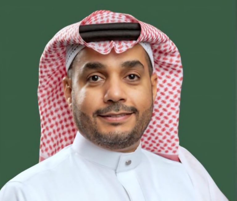 تركي الدربي رئيسًا لمجلس إدارة الاتحاد السعودي للسهام لدورة 2024 – 2028