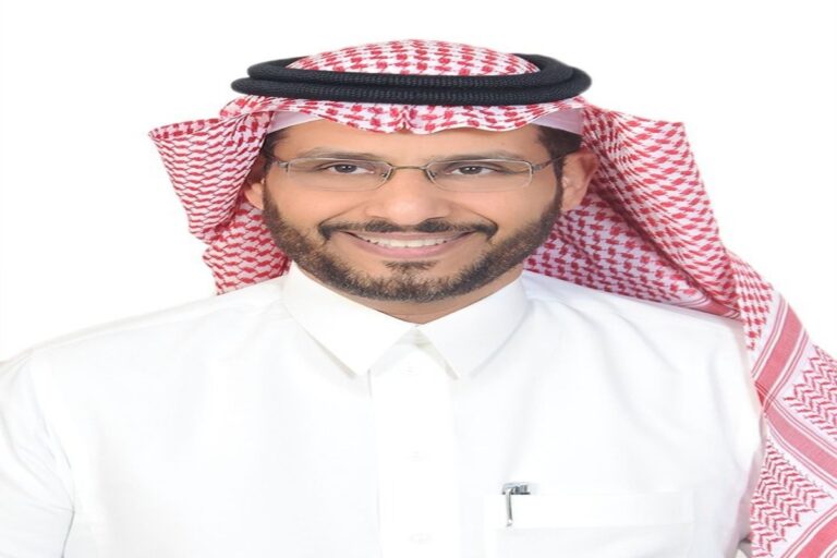 المستشار الإعلامي علي عايض القرني يهنئ القيادة بمناسبة اليوم الوطني للمملكة