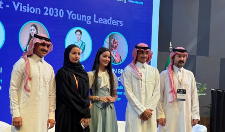 ليندا الفيصل تشارك في مؤتمر “التعلّم في حركة 2025” ضمن قادة الشباب لرؤية السعودية 2030