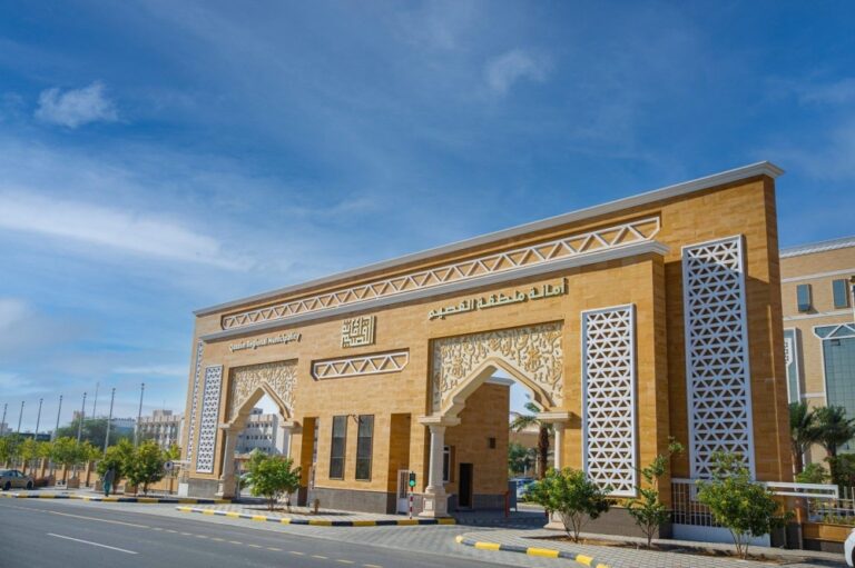 التشجير-مقابل-رخصة-البناء-مخالف-للنظام