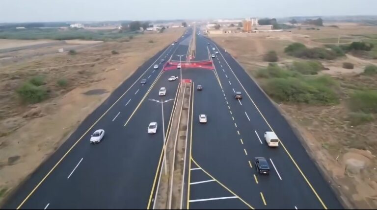 جازان-تنهض-بمشروعات-تنموية