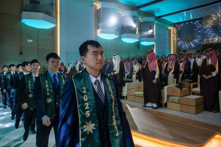 وزير-الداخلية-يرعى-الحفل-السنوي-لجامعة-نايف-العربية-للعلوم-الأمنية