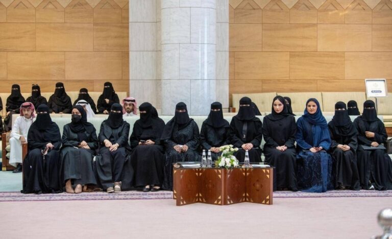 فيصل-بن-بندر-يرعى-حفل-الدفعة-الثانية-لحاضنة-الرياض