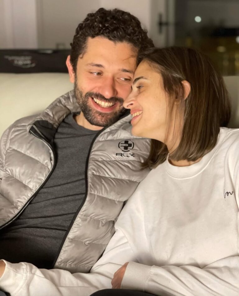 “البيوت-أسرار”.-كريم-محمود-عبد-العزيز-يعلن-انفصاله-عن-زوجته