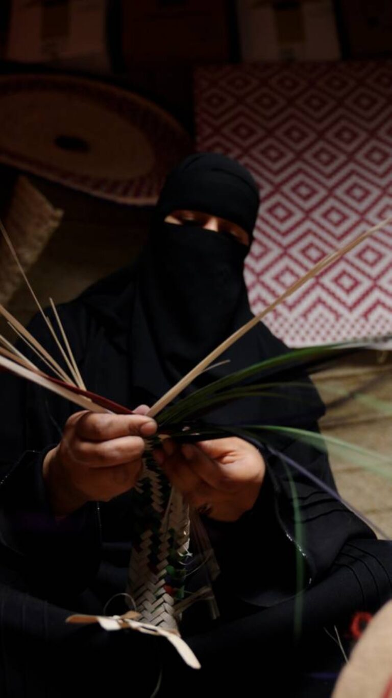 محافظ-القطيف-يرعى-انطلاق-فعالية-«منتجون»-للأسر-المنتجة