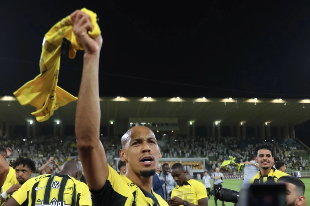 فابينيو:-أتحدث-مع-ماني-قبل-وبعد-المباريات.-وسعيد-بالتواجد-مع-نادِ-بحجم-الاتحاد