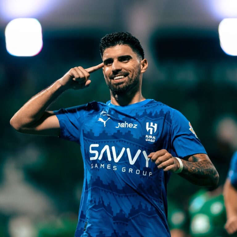 تقارير:-روبن-نيفيز-يُجدد-عقده-موسمين-مع-الهلال