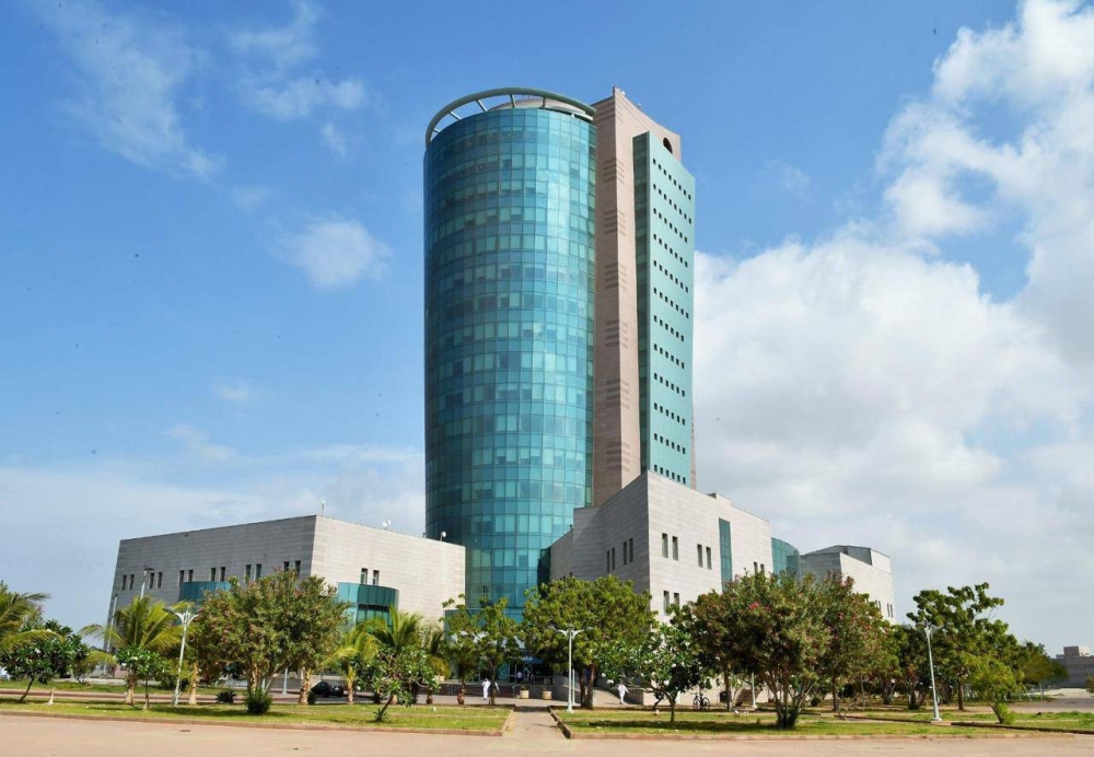 جازان-تستضيف-علماء-تقنيات-المختبرات