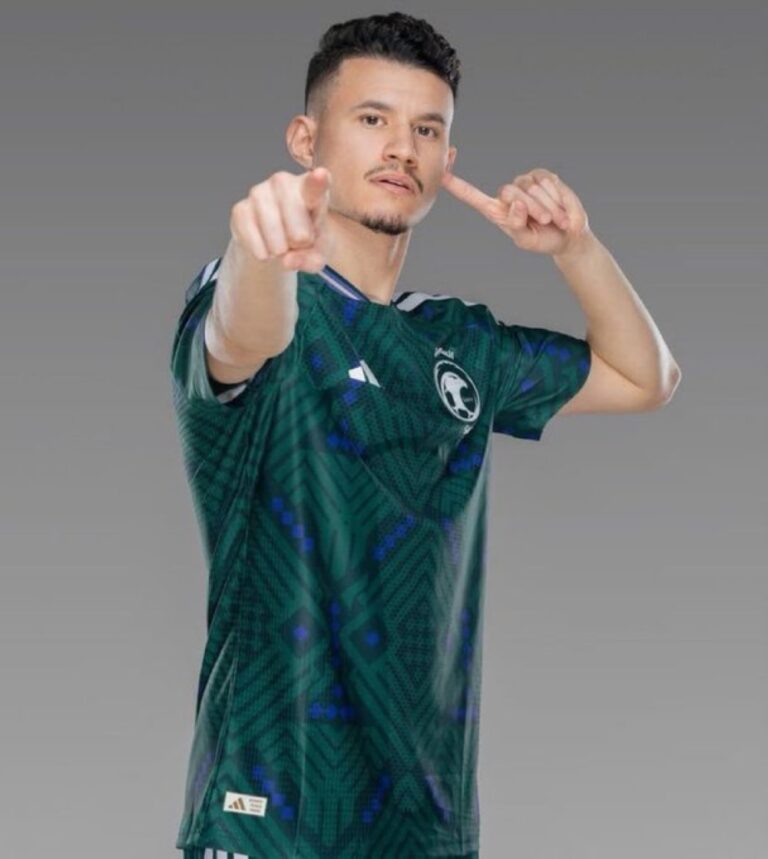 إصابة-عبدالله-الحمدان-في-مران-الأخضر-قبل-مباراة-الجزائر-الودية-ـ-عاجل