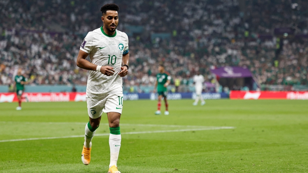 سالم-الدوسري-يعلق-للمرة-الأولي-عن-حصوله-على-جائزة-الأفضل-في-آسيا-مرتين