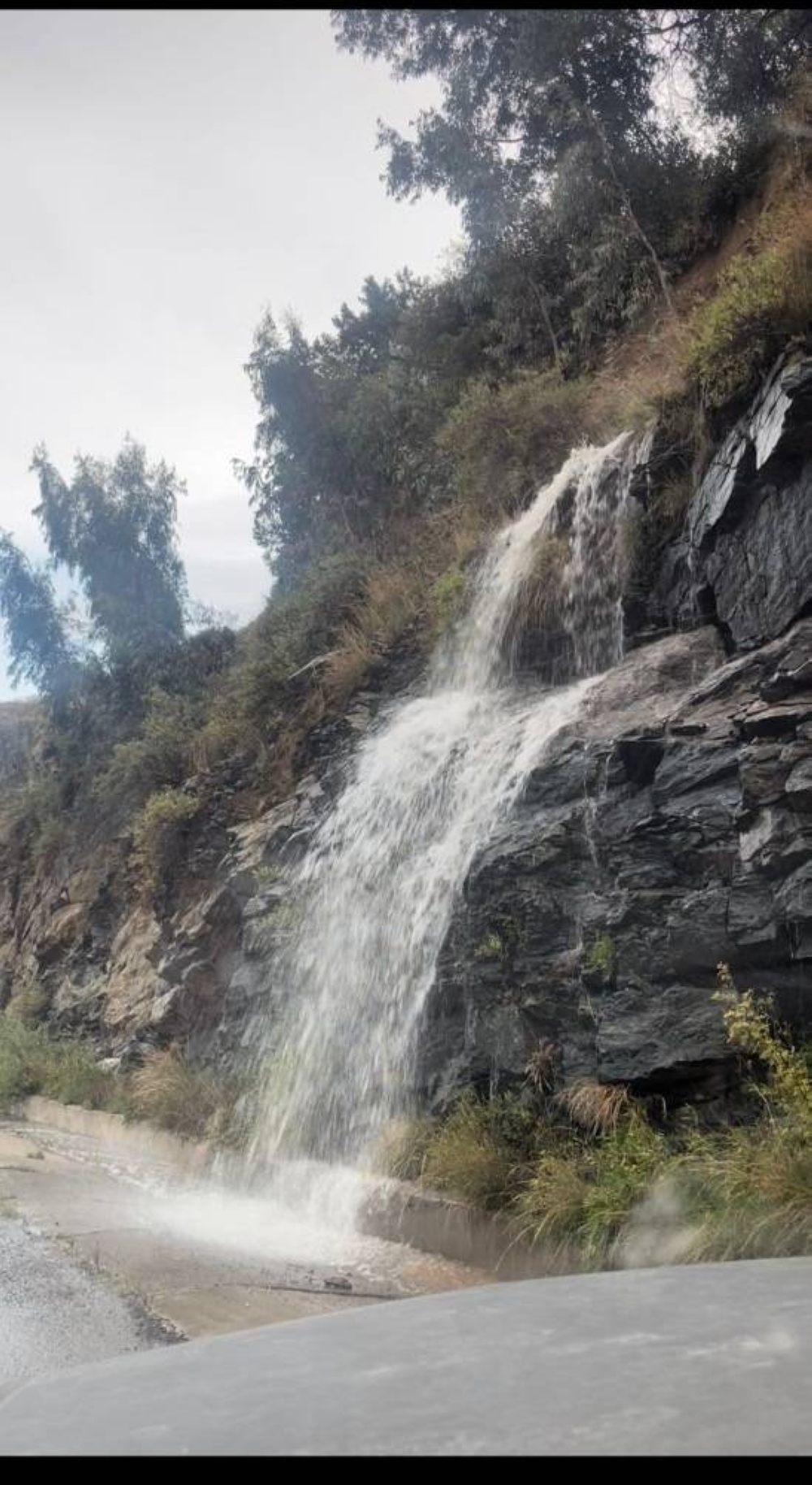 أمطار-الباحة-الليلية-تهبط-بدرجات-الحرارة-إلى-10م