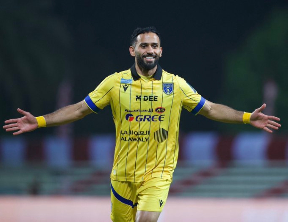 عاجل.-الهلال-يُعلق-صفقة-سلطان-مندش-بعد-رد-التعاون