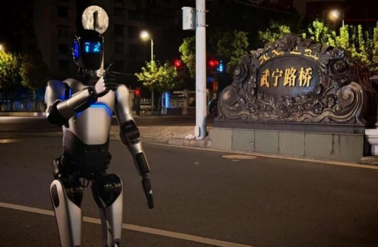 روبوت-صيني-يسجّل-رقمًا-قياسيًا-بالسير-لمسافة-106-كيلومترات