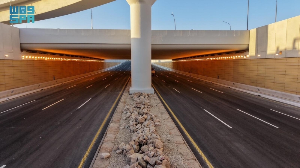 افتتاح-جزئي-لتقاطع-ديراب-مع-طريق-النفود