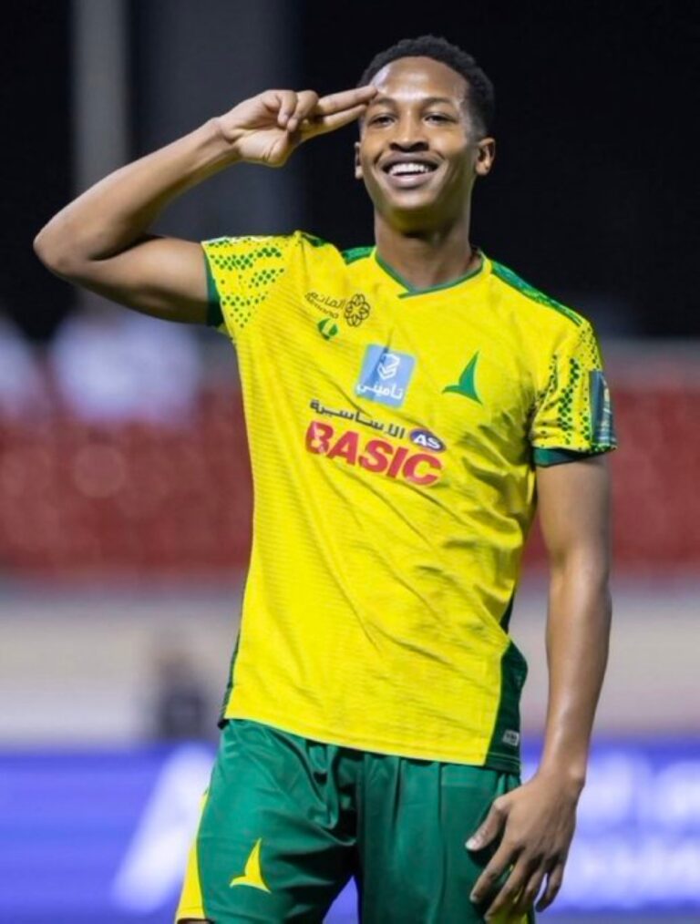 مدير-الكرة-بنادي-الخليج:-يعترف:-وصلنا-عرض-رسمي-وحيد-من-الهلال-لضم-مراد-هوساوي