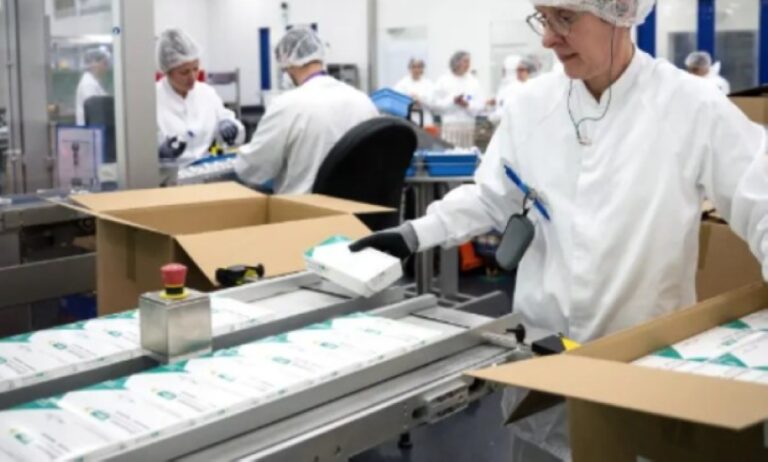 بهذا-الشرط.-أمريكا-تلغي-رسومها-الجمركية-على-الأدوية-البريطانية