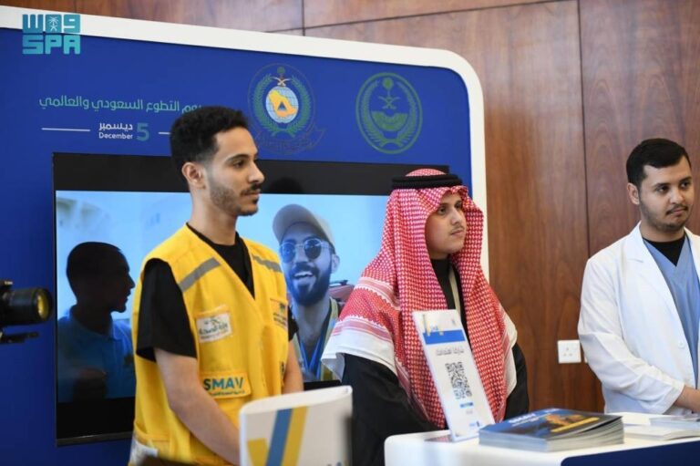 الدفاع-المدني-يحتفي-بيوم-التطوع