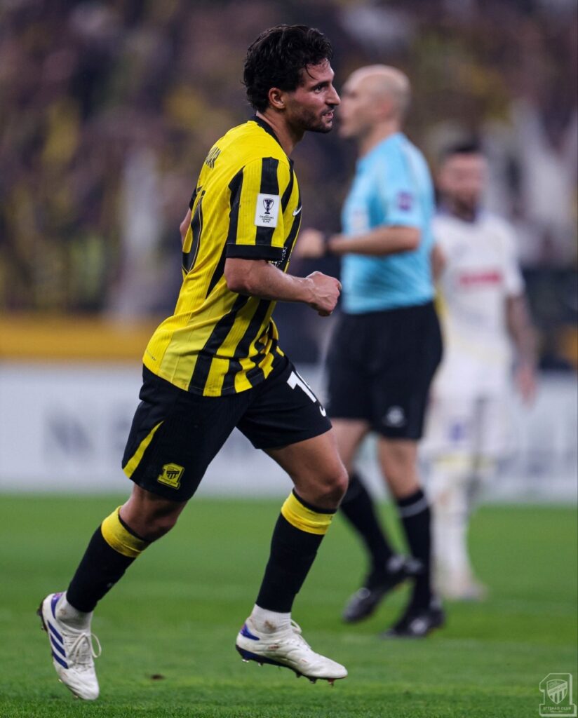 عاجل.-تعليق-مثير-من-حسام-عوار-على-رحيل-كريم-بنزيما-لـ-الهلال