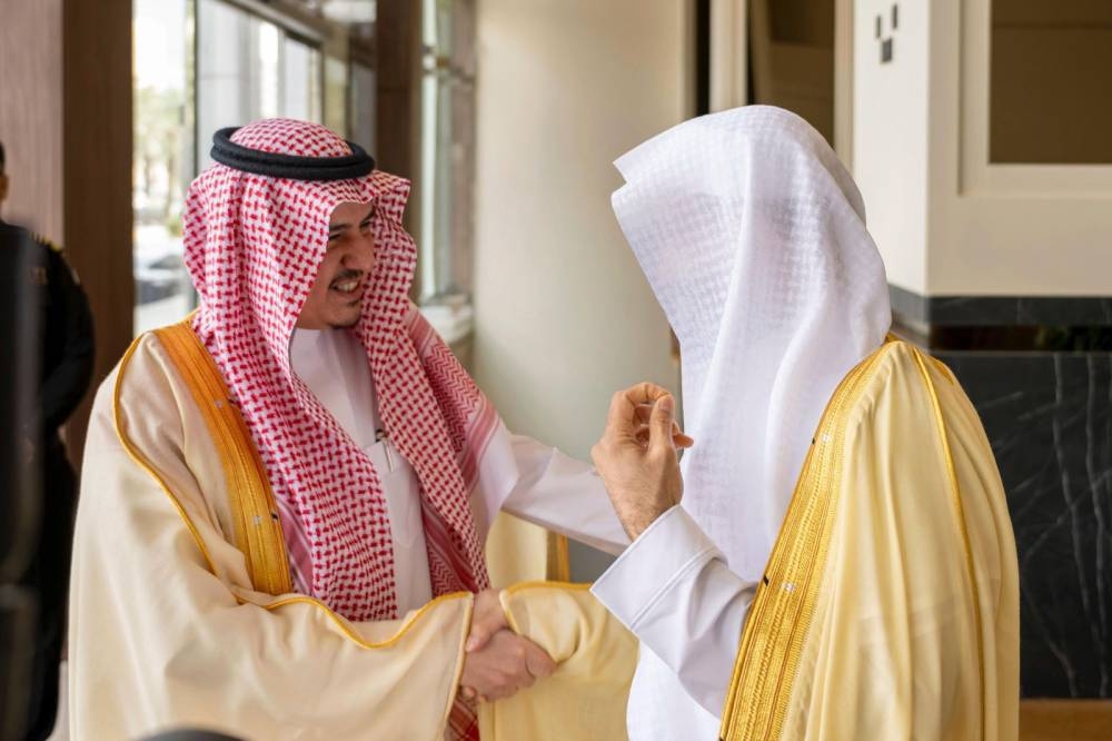 الأحيدب-يشكر-اليوسف-على-ما-قدمه-لتطوير-منظومة-القضاء-الإداري