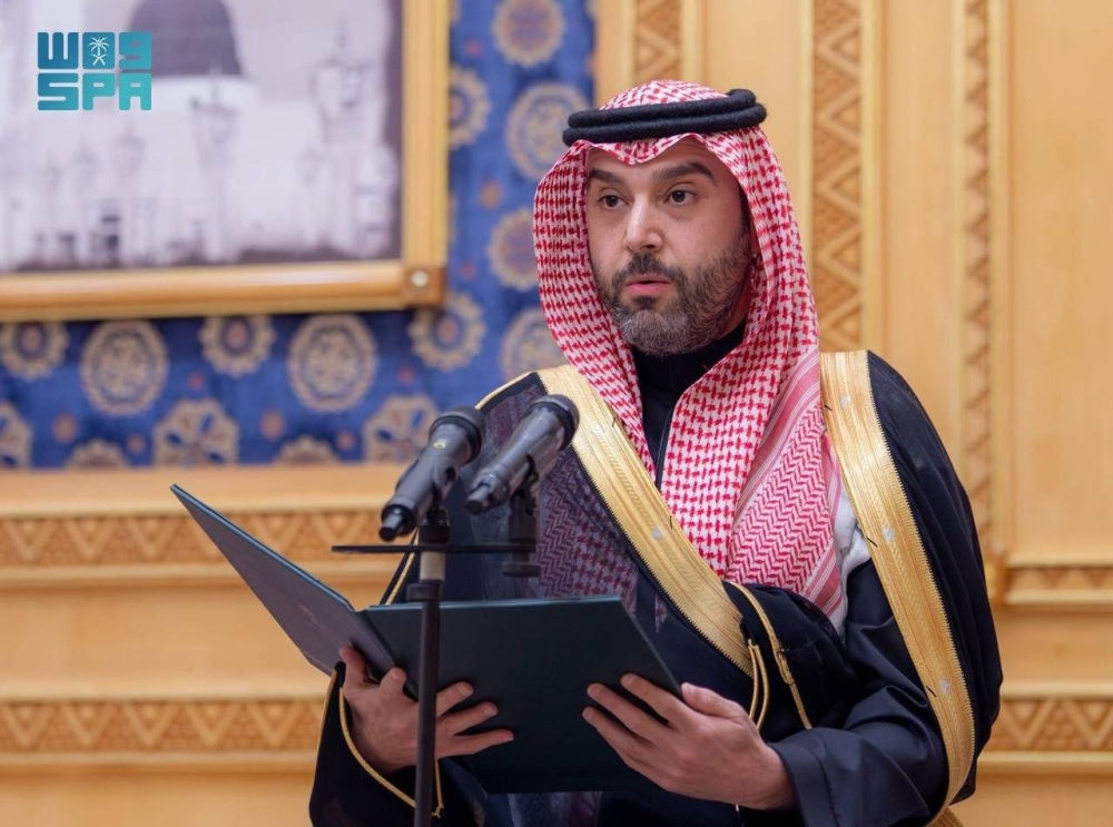 أمام-الملك.-أمراء-ووزراء-يؤدون-القسم-بعد-تعيينهم-في-مناصبهم