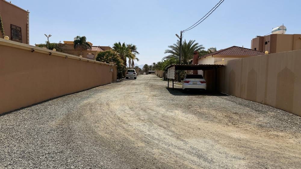 أثايبة-نجران.-حي-تغير-واقعه-وبقي-تصنيفه