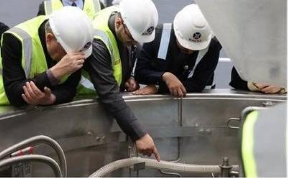 30-ألف-عامل-في-المجالات-الإشعاعية-تحت-الرقابة