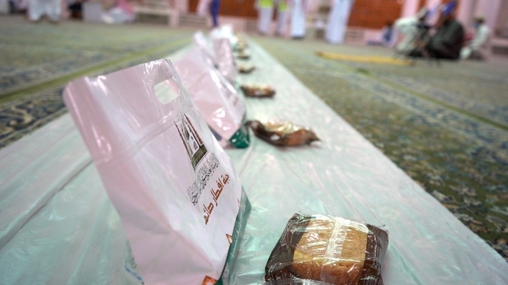 1.8-مليون-ريال-يوميا-لإفطار-الصائمين-في-المسجد-النبوي