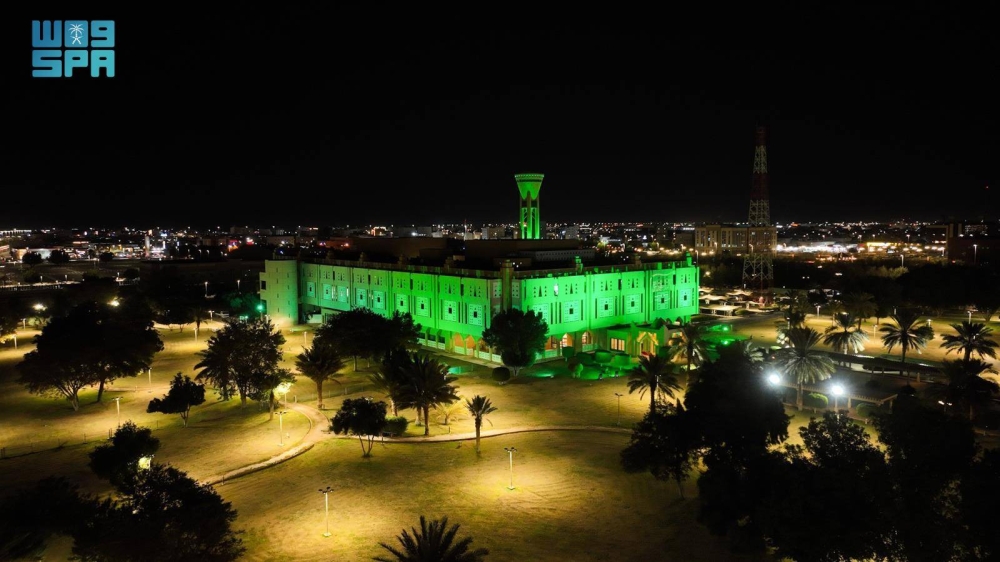 العلم-السعودي.-راية-خضراء-تروي-قصة-التوحيد