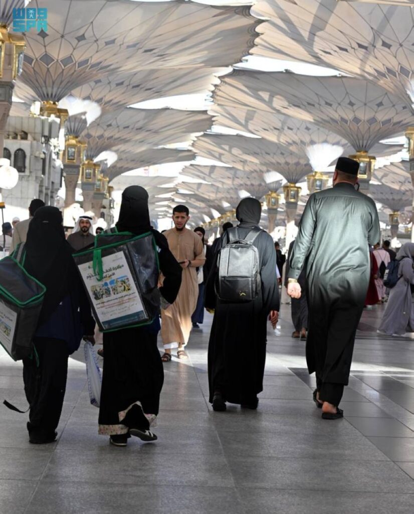 جمع-174-ألف-وجبة-إفطار-بالمسجد-النبوي