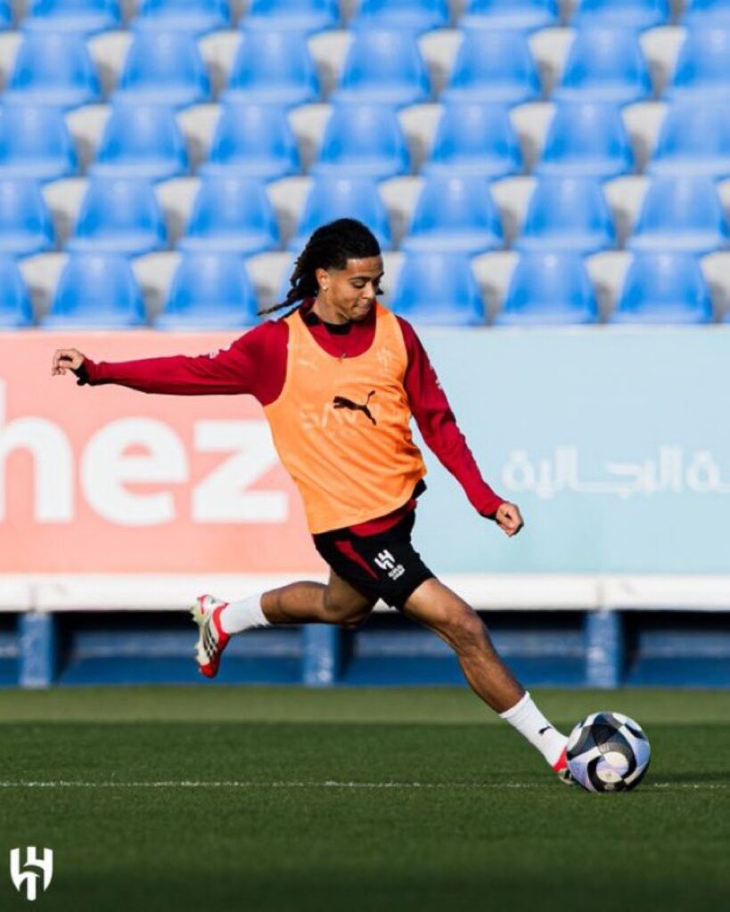 عاجل.-مدة-غياب-سايمون-بوابري-عن-الهلال-بعد-إصابته-مع-فرنسا