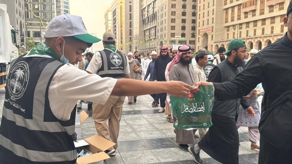 2.7-مليون-ريال-يوميا-لتفطير-الصائمين-بالمسجد-النبوي