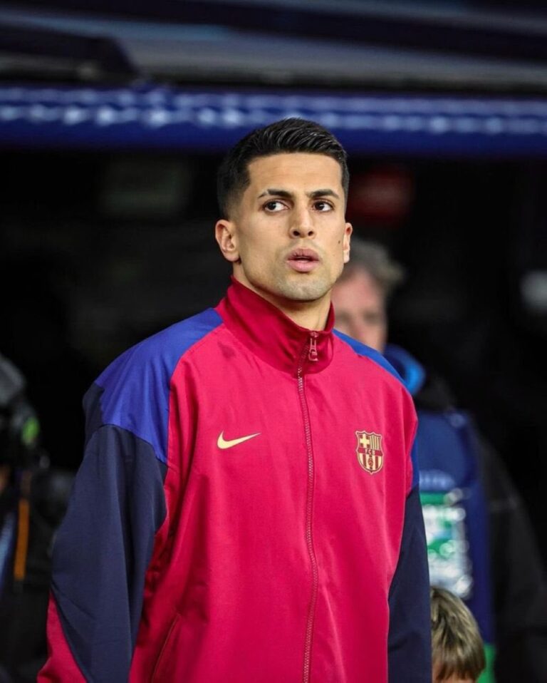 لاعب-برشلونة-يقترب-من-الهلال-ضمن-صفقة-كانسيلو-التبادلية