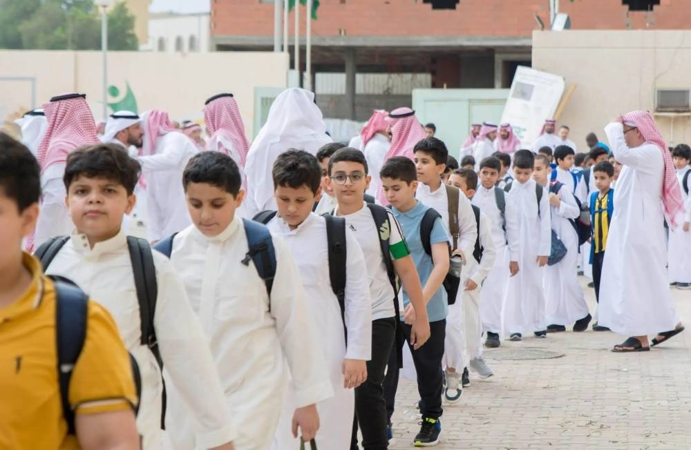 انطلاق اختبارات نافس في 3 مراحل الأحد المقبل