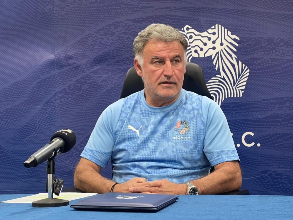 غالتييه مدرب نيوم: مباراة الاتحاد القادمة صعبة.. والعميد تأثر برحيل هذا الثنائي