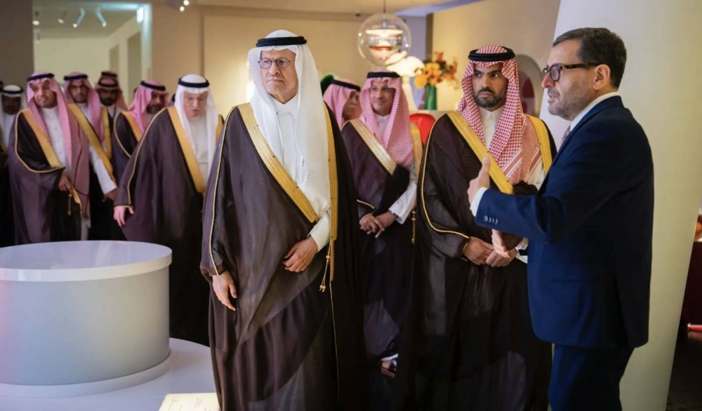 وزير الطاقة و وزير الثقافة يفتتحان متحف الذهب الأسود في الرياض