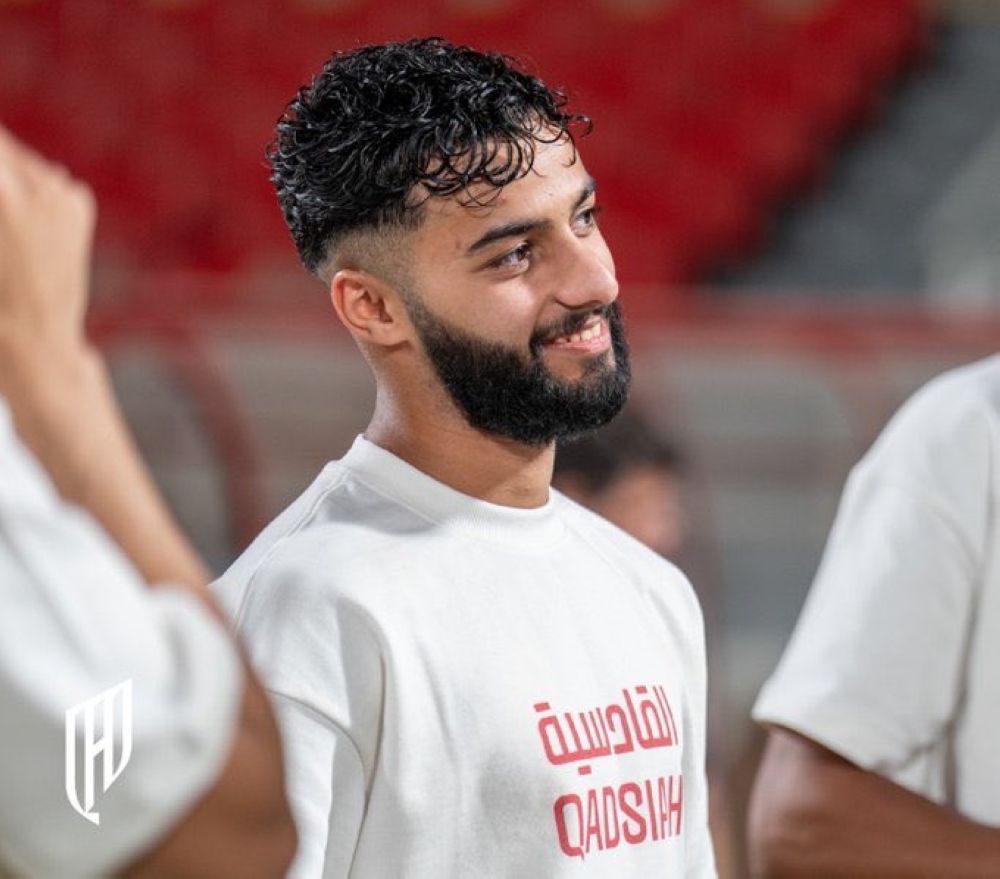 عاجل.. إيقاف محمد أبو الشامات لاعب القادسية مباراتين
