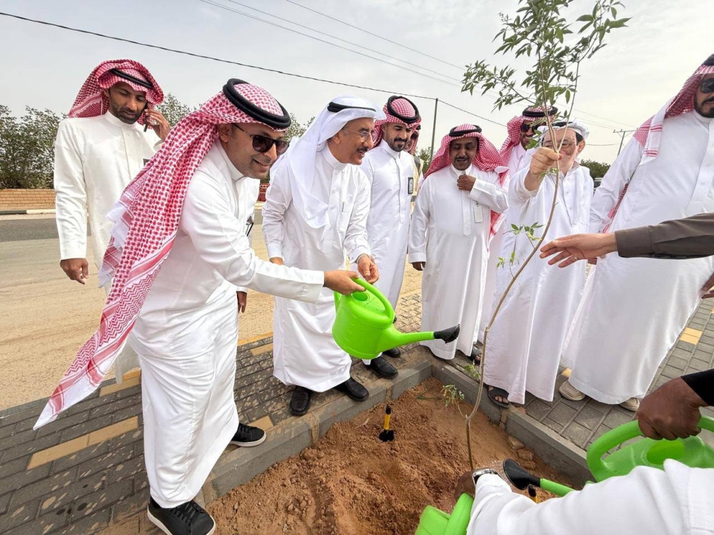 تدشين المرحلة الـ 17 من مبادرة أرض القصيم خضراء برياض الخبراء