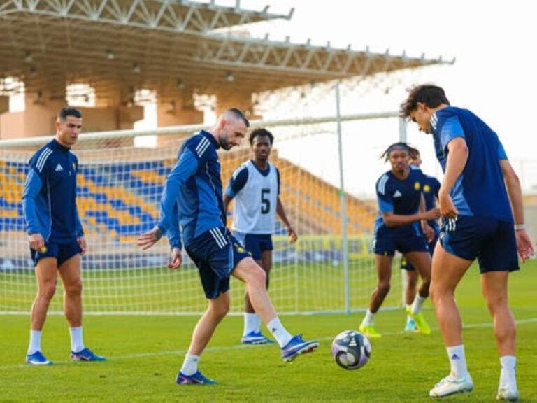 4-غيابات-مؤثرة-تضرب-النصر-أمام-الأخدود-في-دوري-روشن