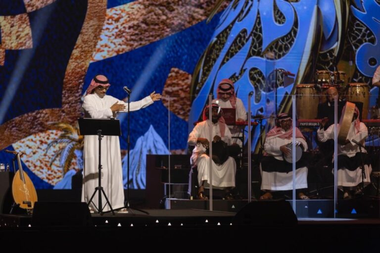 رابح صقر يعلن عن ألبوم جديد بـ ”توجه مختلف“