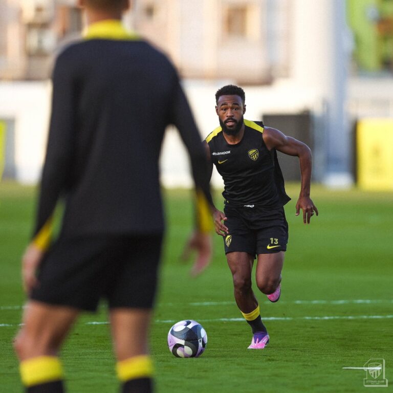 حسم-موقف-مهند-الشنقيطي-النهائي-من-مباراة-الاتحاد-والوحدة-الإماراتي