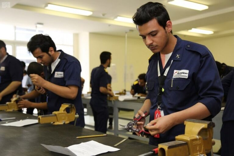 التدريب-التقني:-196-اتفاقية-لفرص-التوظيف