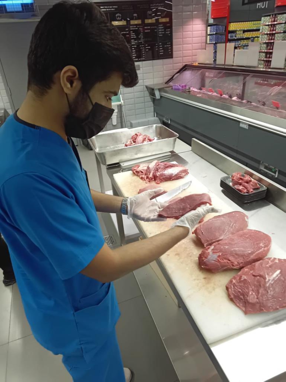 تباين أسعار اللحوم والدجاج والأسماك في السعودية خلال شهر