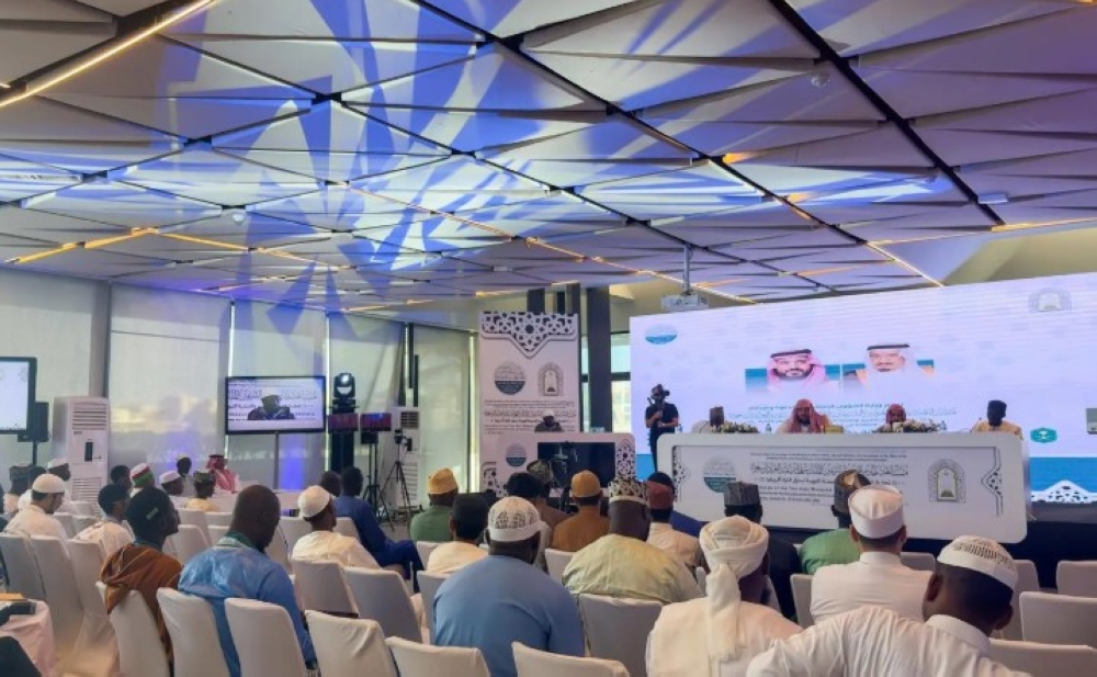داكار.. 62 متسابقًا في اليوم الأول لمسابقة خادم الحرمين للقرآن والسنة