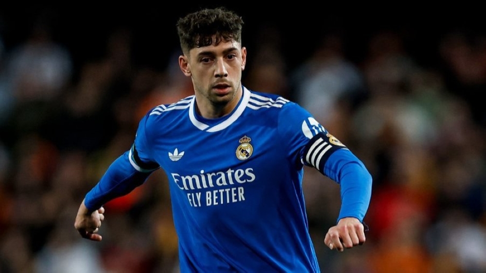 ريال مدريد يرفض عرضًا ضخمًا من الأهلي السعودي لضم فالفيردي