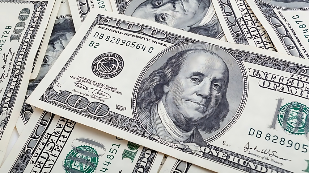 قرب مستوى 53.. ارتفاع سعر الدولار مقابل الجنيه المصري اليوم الثلاثاء
