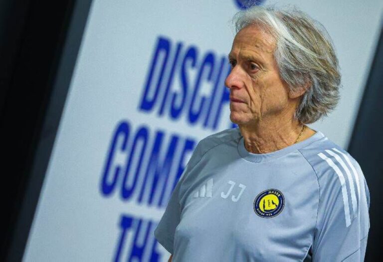 عاجل.-جيسوس-يحسم-الأجنبي-المستبعد-من-مباراة-الأهلي-والنصر