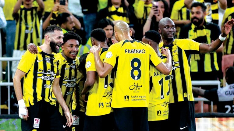 عاجل.-كونسيساو-يعاقب-ثنائي-الاتحاد-بالاستبعاد-من-المباريات-لقرار-تأديبي
