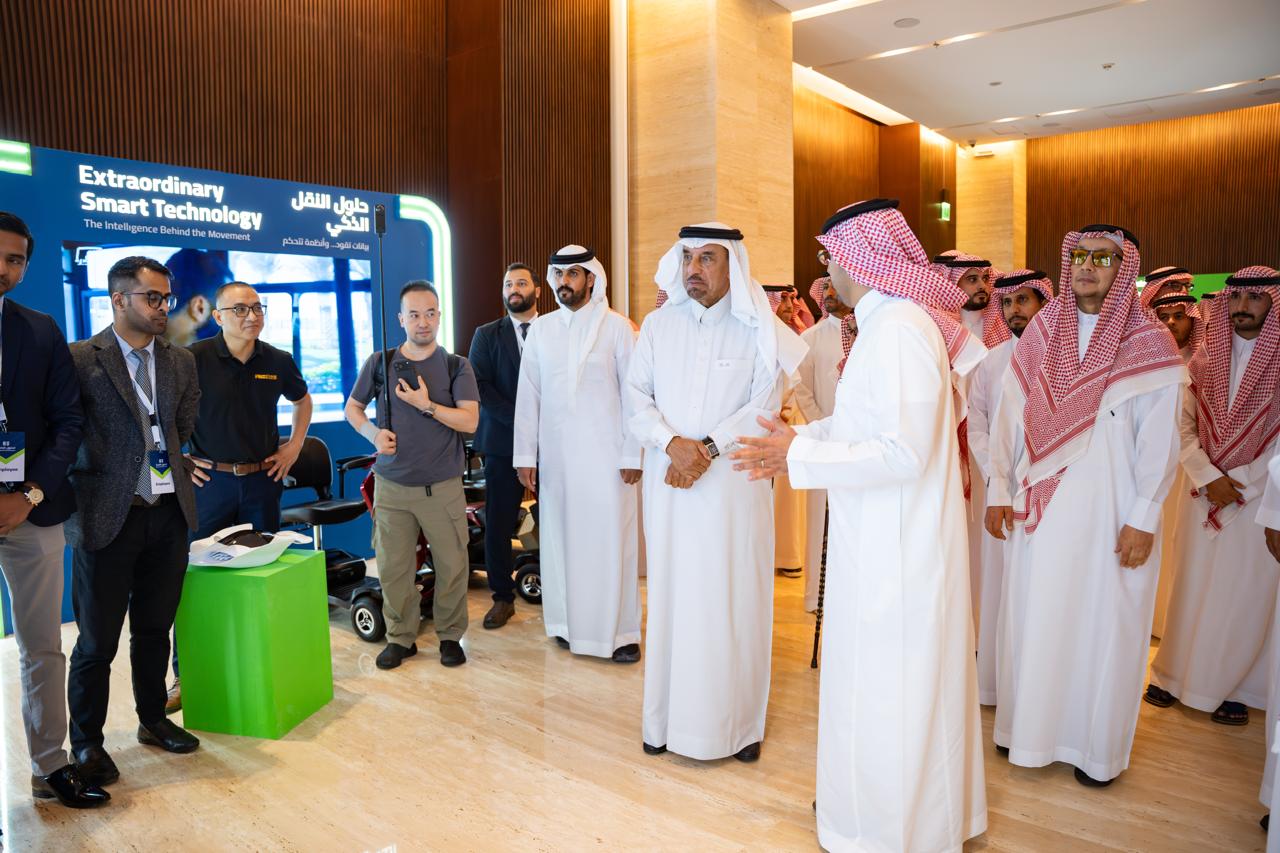 ثمان خدمات تنقل الحلول النادرة إلى مرحلة جديدة في قطاع التصنيع