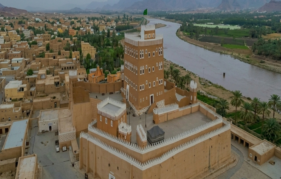 الإدارة بعقلية الشريك لا الموظف