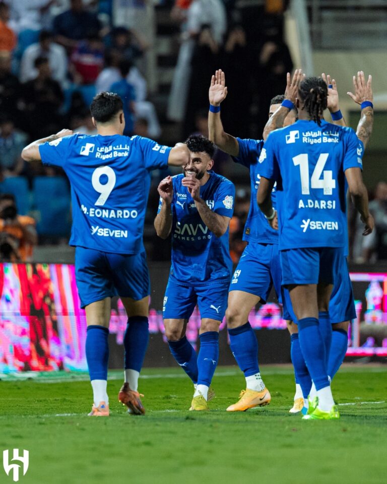 الثلاثاء-الهلال-في-مهمة-تقليص-الفارق.-مواجهة-مرتقبة-أمام-الخليج-قبل-صدام-النصر